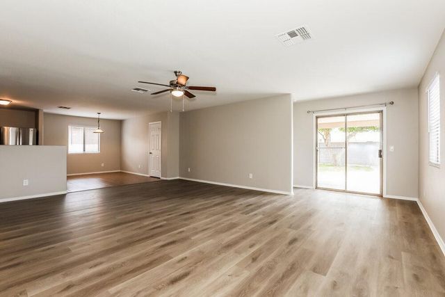 30559 N Nightingale Road, San Tan Valley, AZ 85143