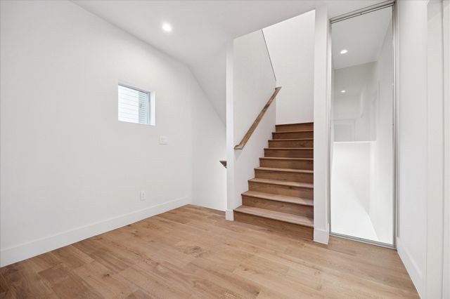 3514 Mount Vernon Street, Houston, TX 77006