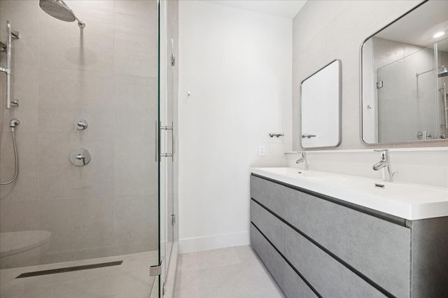 3514 Mount Vernon Street, Houston, TX 77006