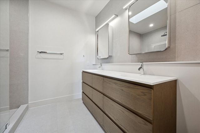 3514 Mount Vernon Street, Houston, TX 77006