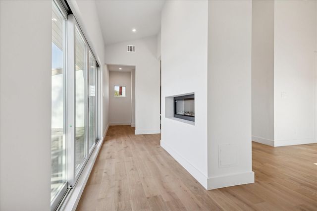 3514 Mount Vernon Street, Houston, TX 77006