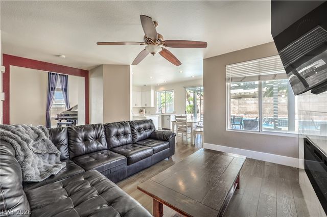 4701 Poppywood Drive, Las Vegas, NV 89147