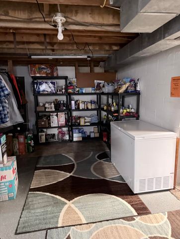 516 Yale Avenue, Alma, MI 48801