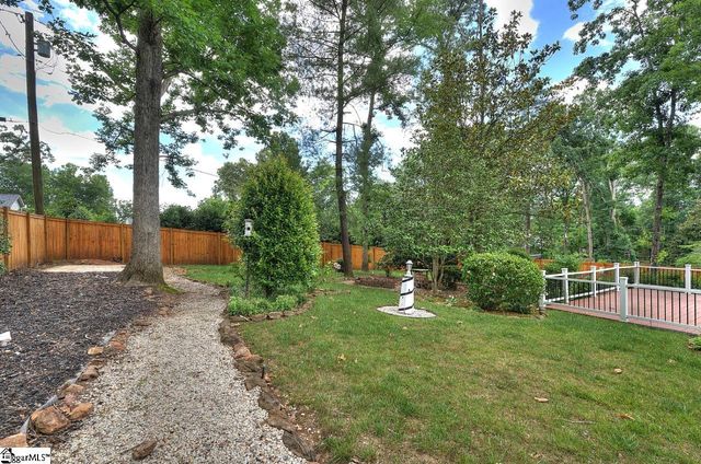 5 Fernwood Drive, Taylors, SC 29687