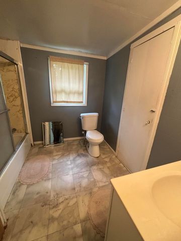 1473 Chatterson Road, Muskegon, MI 49442