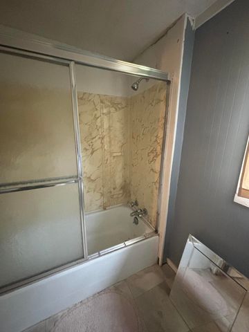 1473 Chatterson Road, Muskegon, MI 49442