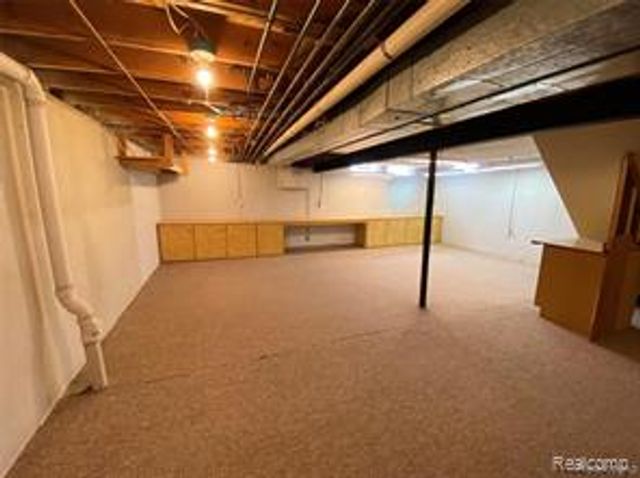 2101 Vine Way 90, Canton, MI 48188