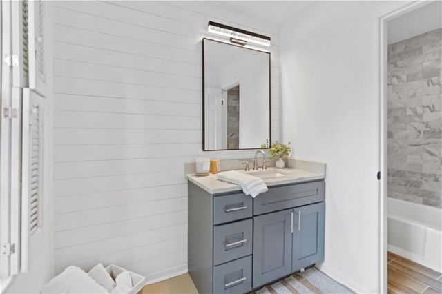 70 Old Ivy NE Road 35, Atlanta, GA 30342