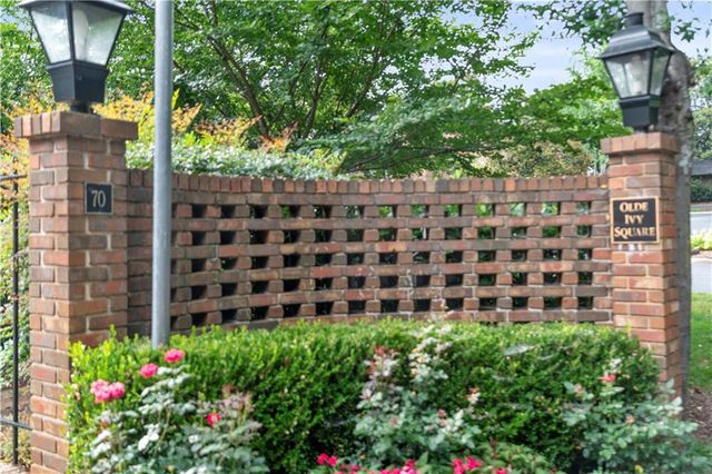 70 Old Ivy NE Road 35, Atlanta, GA 30342