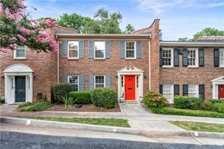 70 Old Ivy NE Road 35, Atlanta, GA 30342