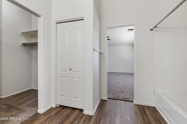 34994 N BARZONA Trail, San Tan Valley, AZ 85143