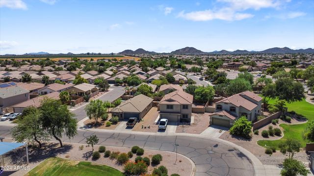 34994 N BARZONA Trail, San Tan Valley, AZ 85143