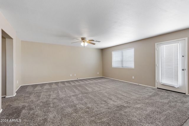 34994 N BARZONA Trail, San Tan Valley, AZ 85143
