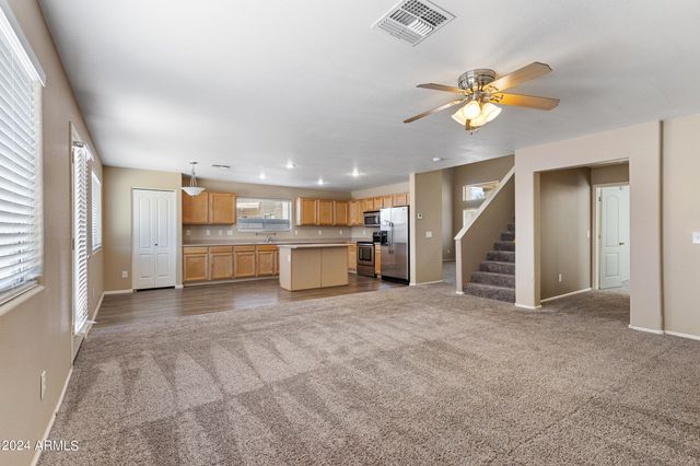 34994 N BARZONA Trail, San Tan Valley, AZ 85143