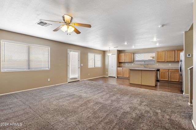 34994 N BARZONA Trail, San Tan Valley, AZ 85143