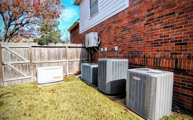 13707 Springmint Drive, Cypress, TX 77429