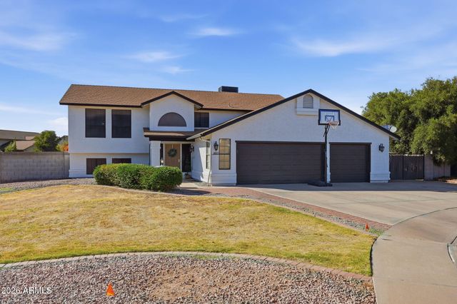 4802 E DIXON Street, Mesa, AZ 85205