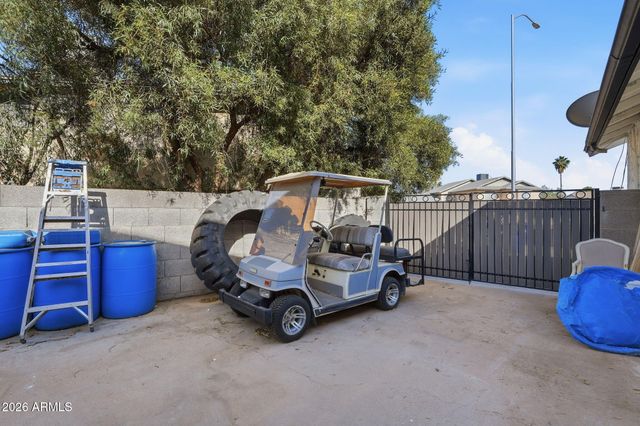 4802 E DIXON Street, Mesa, AZ 85205