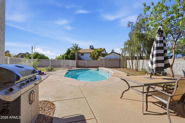 4802 E DIXON Street, Mesa, AZ 85205