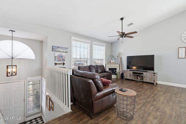 4802 E DIXON Street, Mesa, AZ 85205