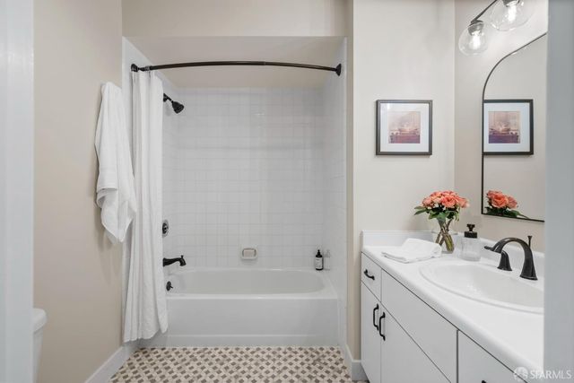 2075 Sutter Street 501, San Francisco, CA 94115