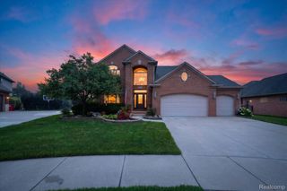 50414 Greycoat Lane, Macomb Township, MI 48044