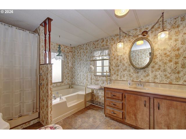 6811 Ne 124TH Ave 52, Vancouver, WA 98682