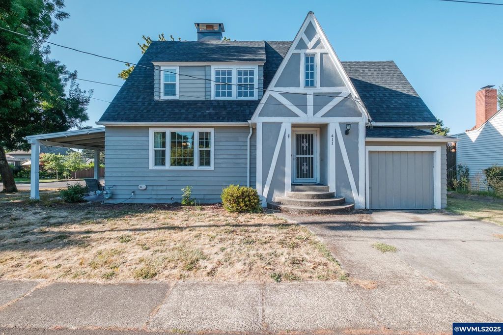 411 Mayer Dr, Lebanon, OR 97355