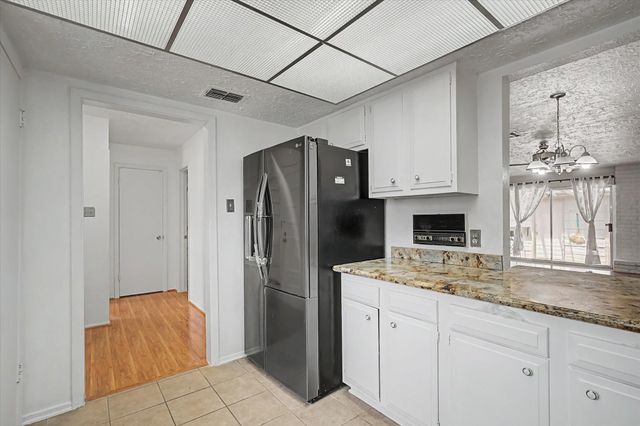 13090 Clarewood Drive, Houston, TX 77072