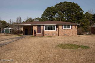 1380 Lake Cole Road, Midway Park, NC 28544