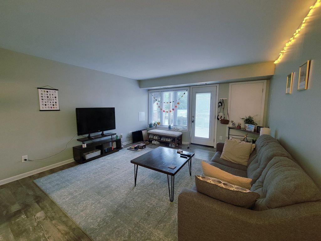 612 University Avenue SE, Minneapolis, MN 55414 — photo 2