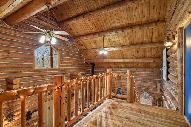 1418 E 2370 North Road, White Heath, IL 61884