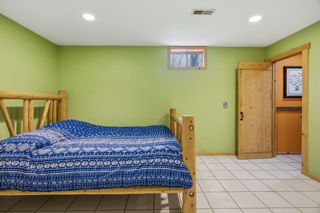 1418 E 2370 North Road, White Heath, IL 61884