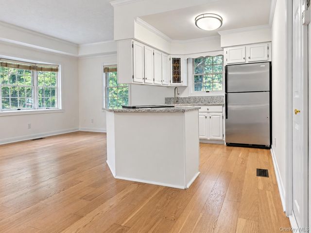 42 Westbrook Road, Newburgh, NY 12550