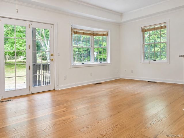 42 Westbrook Road, Newburgh, NY 12550
