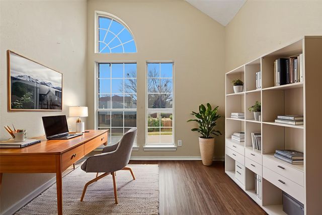 2116 Montclair Lane, Lewisville, TX 75067