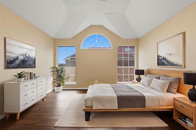 2116 Montclair Lane, Lewisville, TX 75067