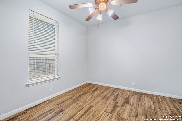 1203 LINKS LN, San Antonio, TX 78260