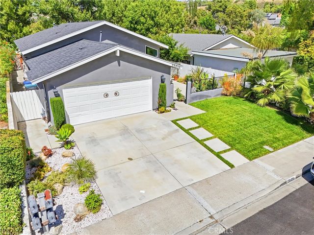 28435 Ronea, Mission Viejo, CA 92692