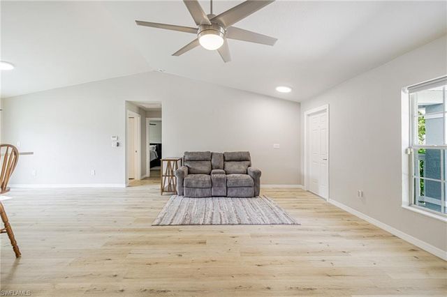 211 Palmacea RD, Fort Myers, FL 33905