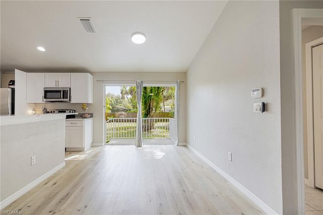211 Palmacea RD, Fort Myers, FL 33905