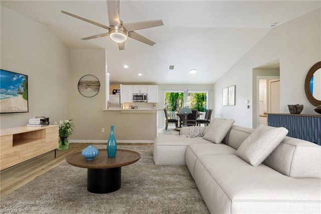 211 Palmacea RD, Fort Myers, FL 33905