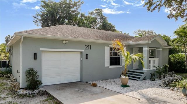 211 Palmacea RD, Fort Myers, FL 33905