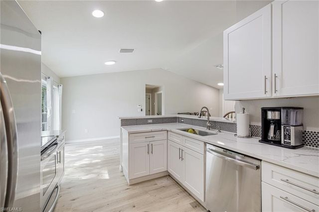 211 Palmacea RD, Fort Myers, FL 33905