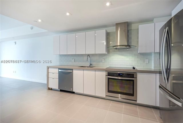1600 NE 1st Ave 1202, Miami, FL 33132