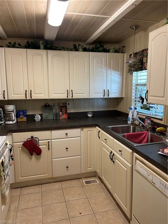 281 Lime Key LN 140, NAPLES, FL 34114 — photo 4