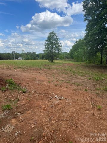 152 Omni Road, Gaffney, SC 29341