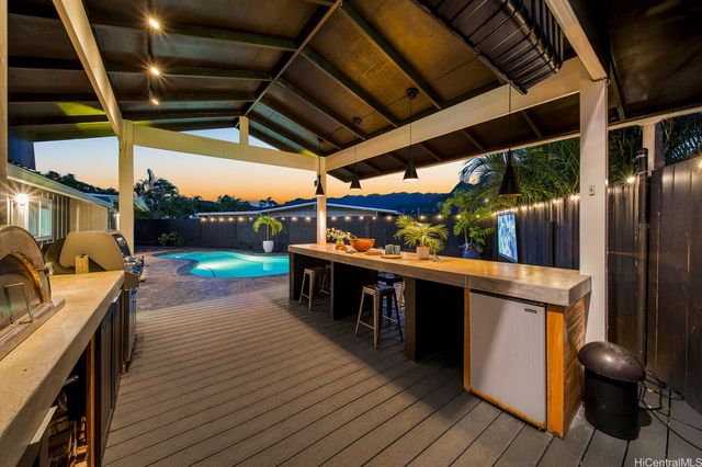 1127 Lauloa Street, Kailua, HI 96734