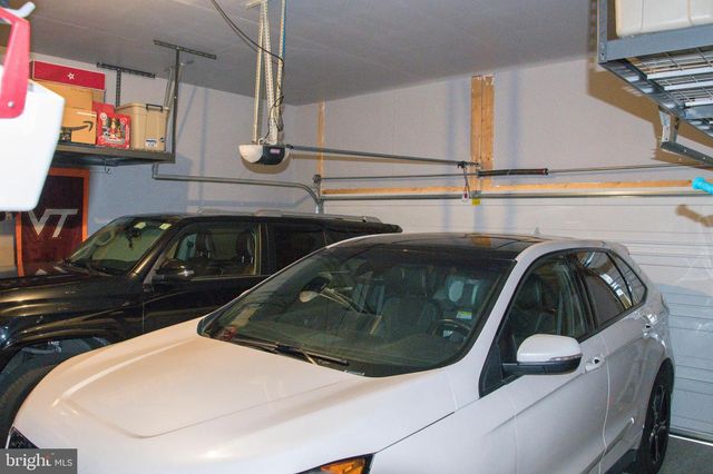 2080 HUNTING CREEK CT, Alexandria, VA 22303