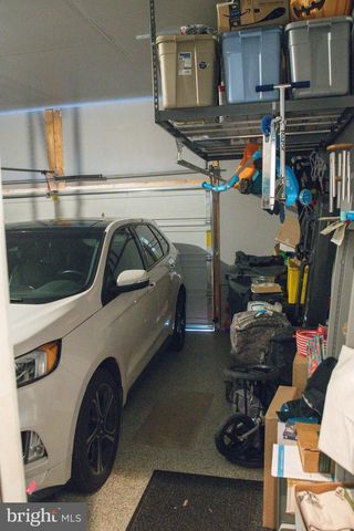 2080 HUNTING CREEK CT, Alexandria, VA 22303